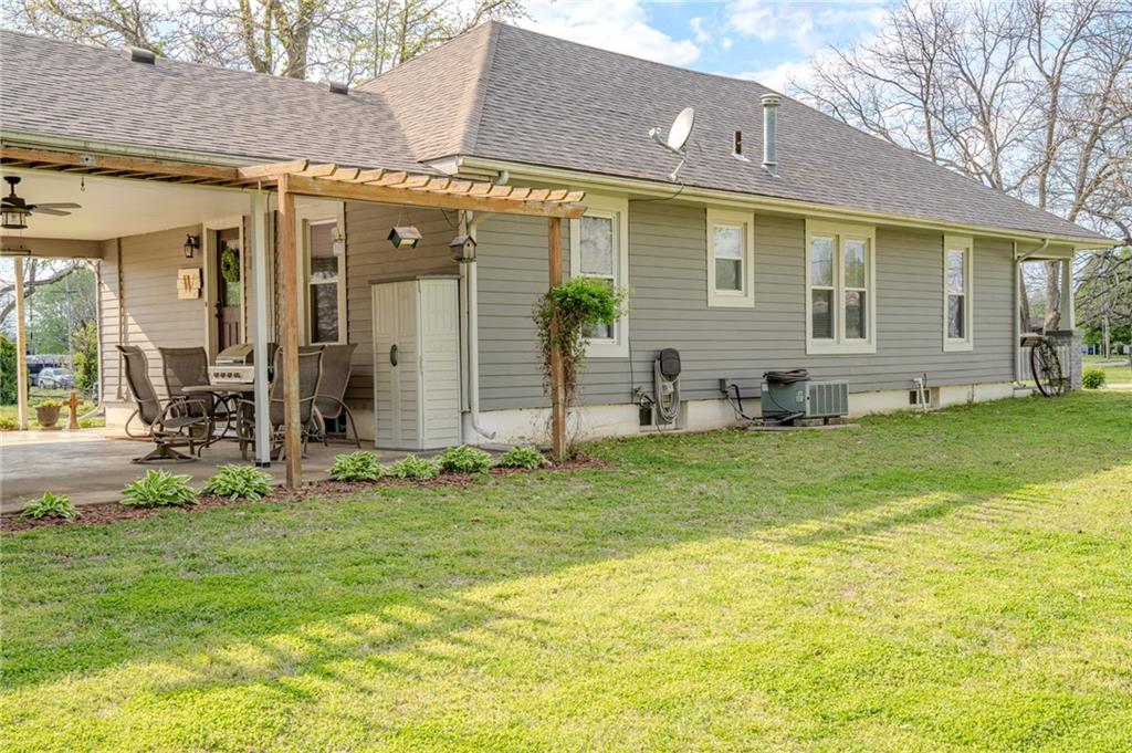 Homes for sale in Saint Paul, KS | 623 Sheridan St, Saint Paul, KS 66771 | MLS# 2631468