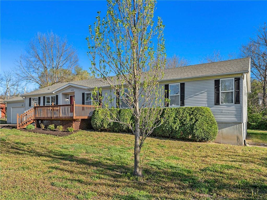 2nd image of 13732 Lawrence Ave, Bonner Springs, KS 66012 | MLS# 2631469