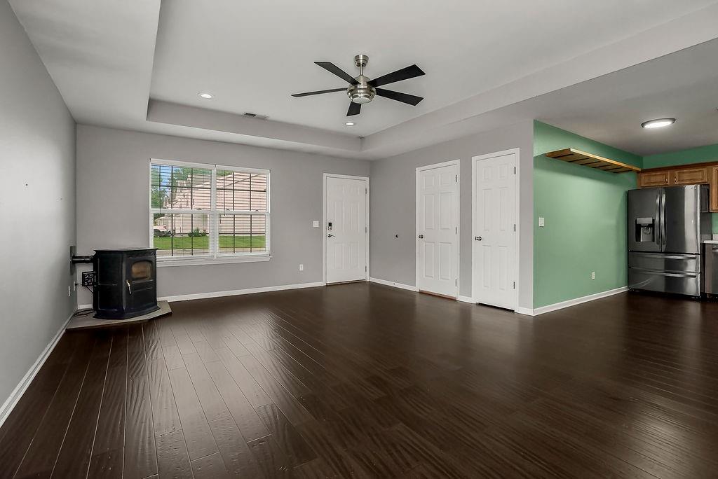 1st image of 612 Mckenna St, Louisburg, KS 66053 | MLS# 2631484