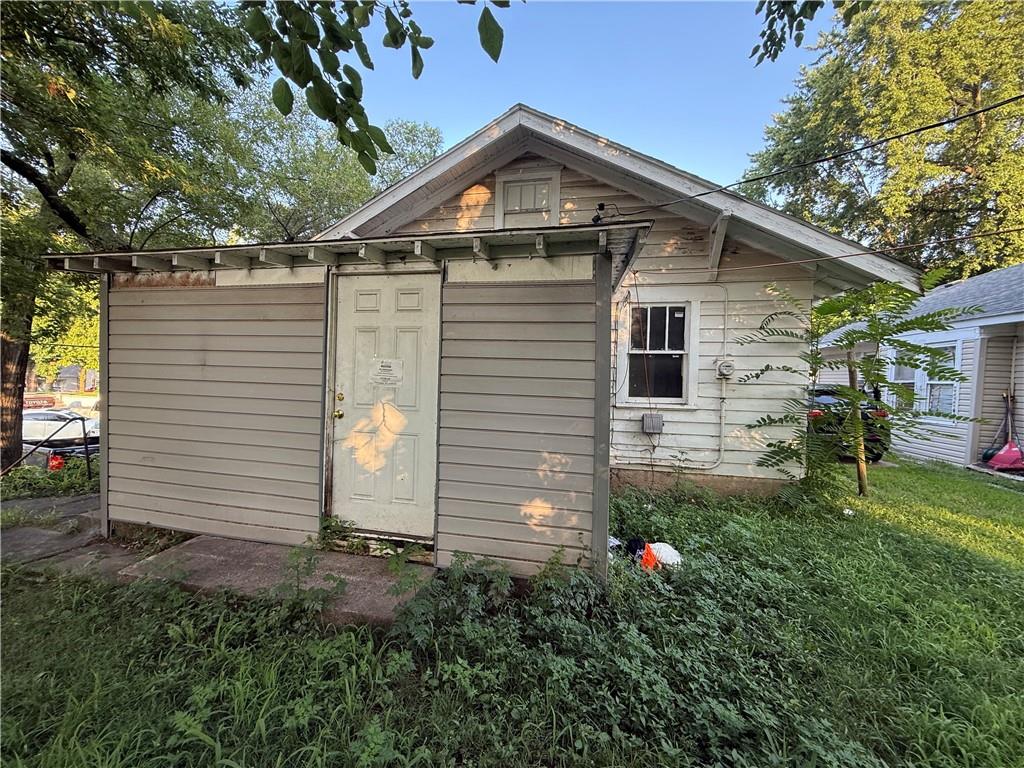 Homes for sale in Kansas City, MO | 2351 Drury Ave, Kansas City, MO 64127 | MLS# 2631488