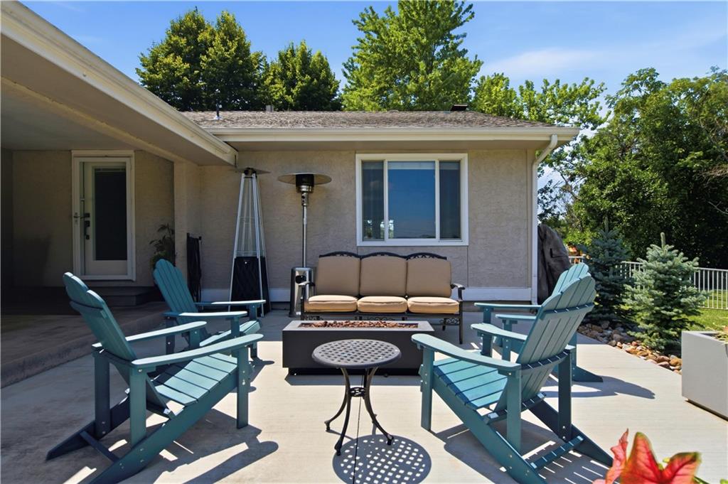 Homes for sale in Stilwell, KS | 20280 Nall Ave, Stilwell, KS 66085 | MLS# 2631501