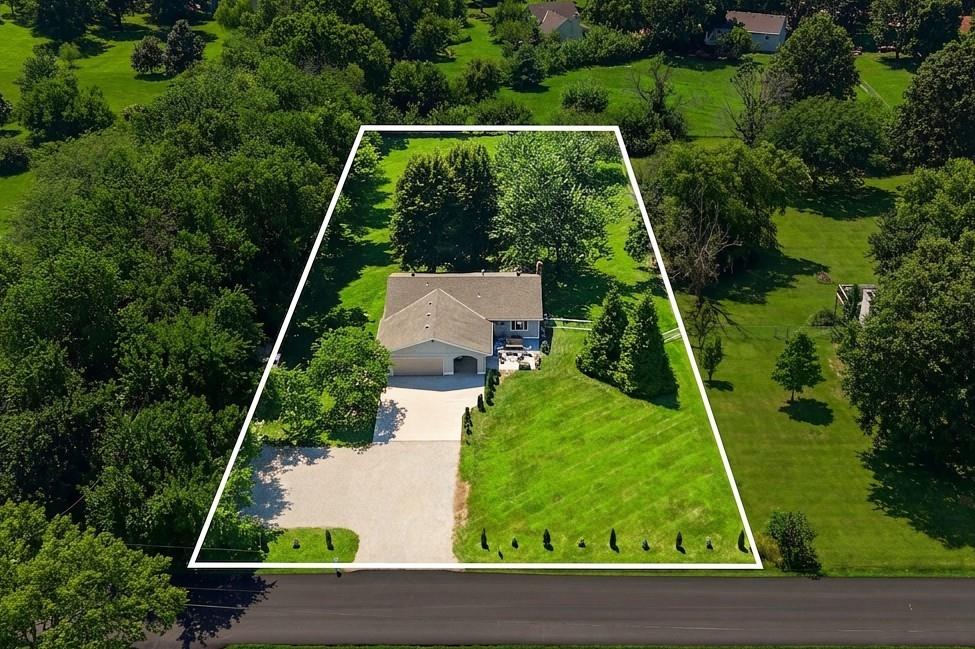 Homes for sale in Stilwell, KS | 20280 Nall Ave, Stilwell, KS 66085 | MLS# 2631501