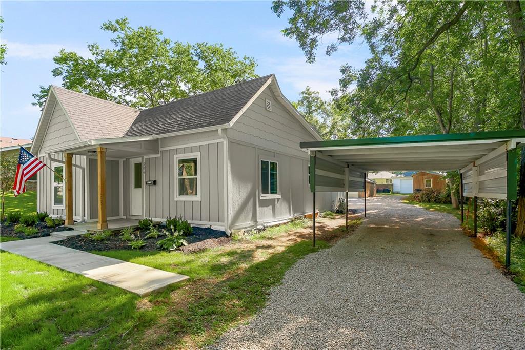 Homes for sale in Overbrook, KS | 206 Elm St, Overbrook, KS 66524 | MLS# 2631531