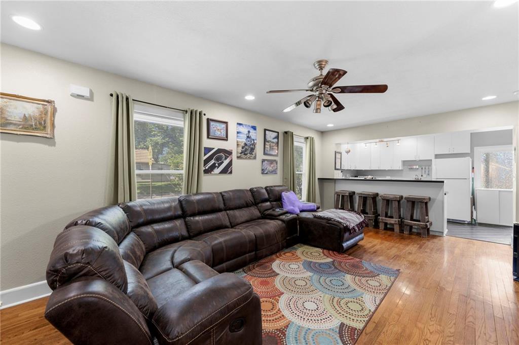 4th image of 803 S Ash St, Ottawa, KS 66067 | MLS# 2631539