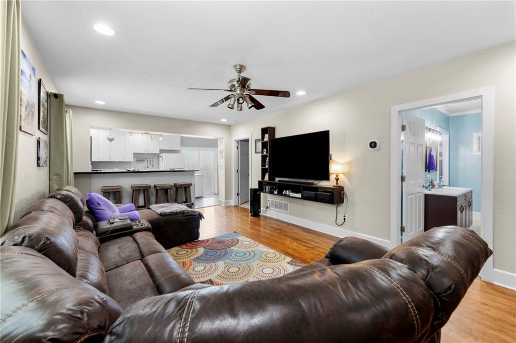 5th image of 803 S Ash St, Ottawa, KS 66067 | MLS# 2631539