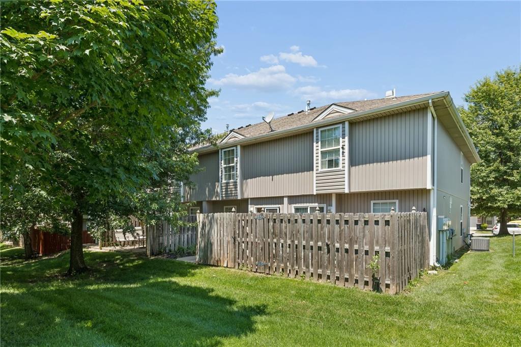 23rd image of 10657 E 46th St, Kansas City, MO 64133 | MLS# 2631556