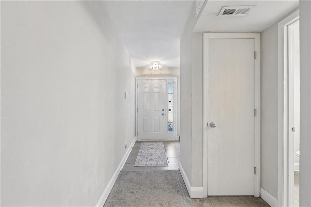 3rd image of 10657 E 46Th St, Kansas City, MO 64133 | MLS# 2631556