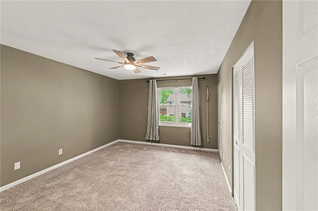 5th image of 7104 Nw Chapel Woods Ln, Kansas, MO 64152 | MLS# 2631560