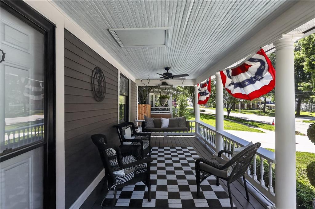 2nd image of 315 Grand Ave, Lees Summit, MO 64063 | MLS# 2631561