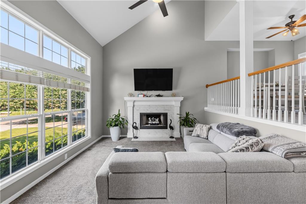 3rd image of 13907 W 58Th Pl, Shawnee, KS 66216 | MLS# 2631575