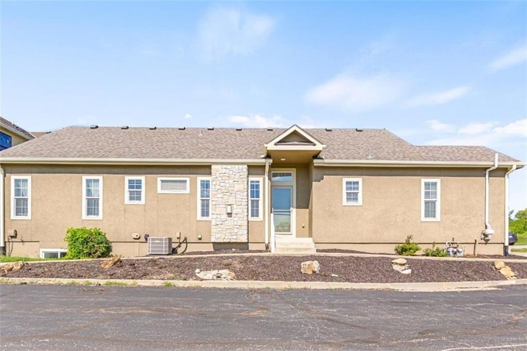 25th image of 11252 S Mccoy St, Olathe, KS 66061 | MLS# 2631602