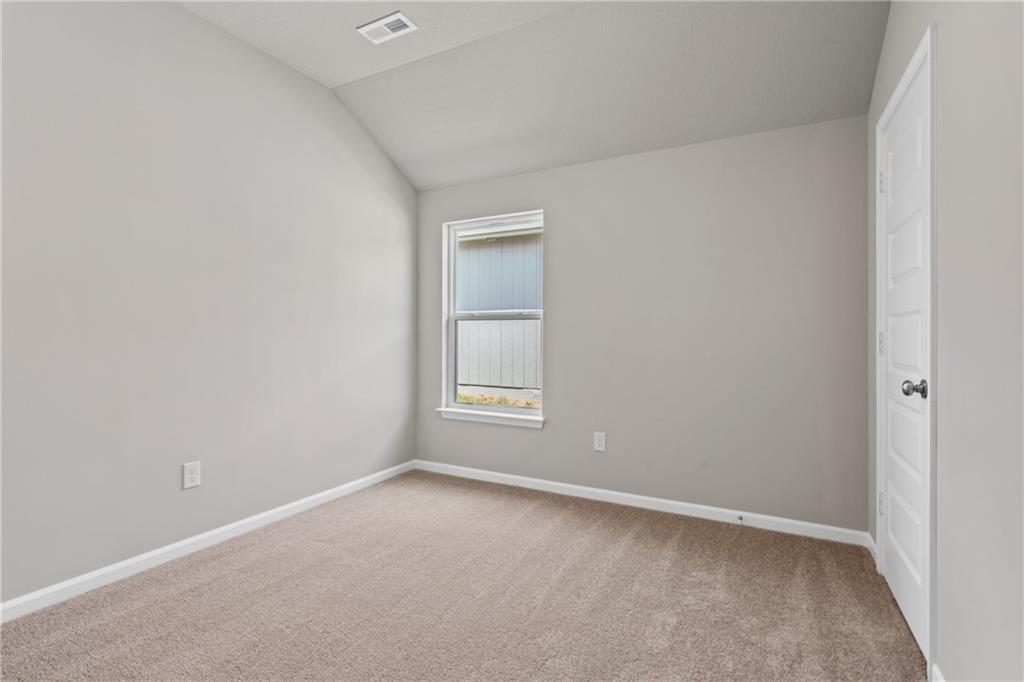 3rd image of 20231 W 195Th St, Spring Hill, KS 66083 | MLS# 2631626