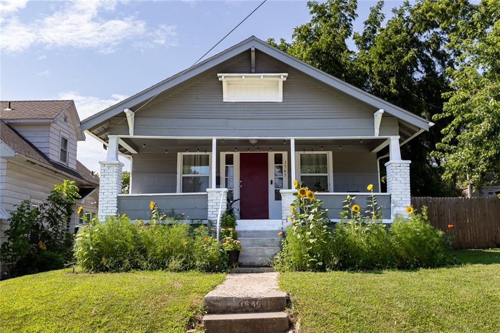 1st image of 1545 Cleveland Ave, Kansas City, KS 66104 | MLS# 2631628