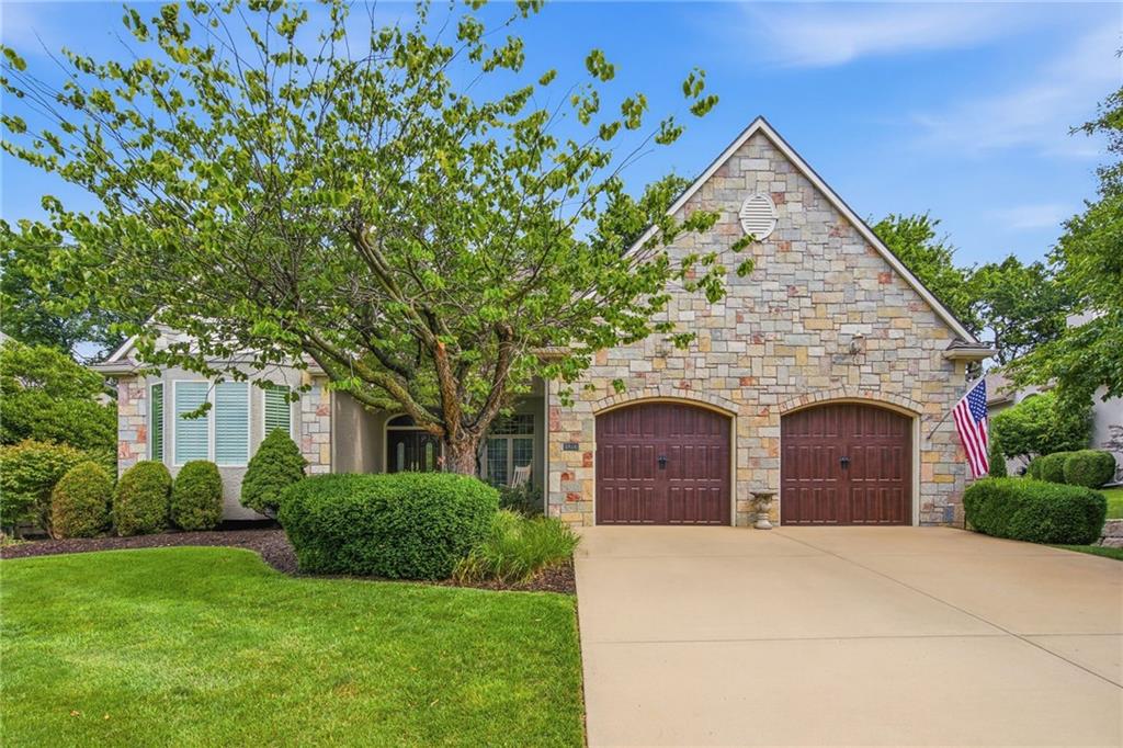 1st image of 9806 W 125th Ter, Overland Park, KS 66213 | MLS# 2631674