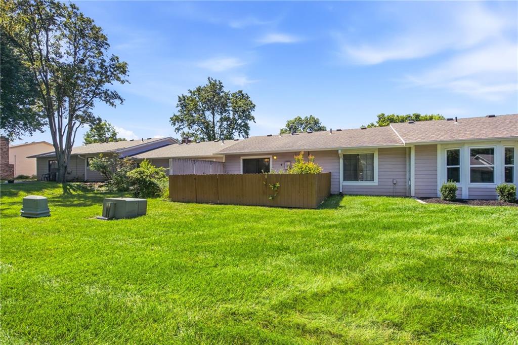 24th image of 1314 W Jenkins Blvd, Raymore, MO 64083 | MLS# 2631699