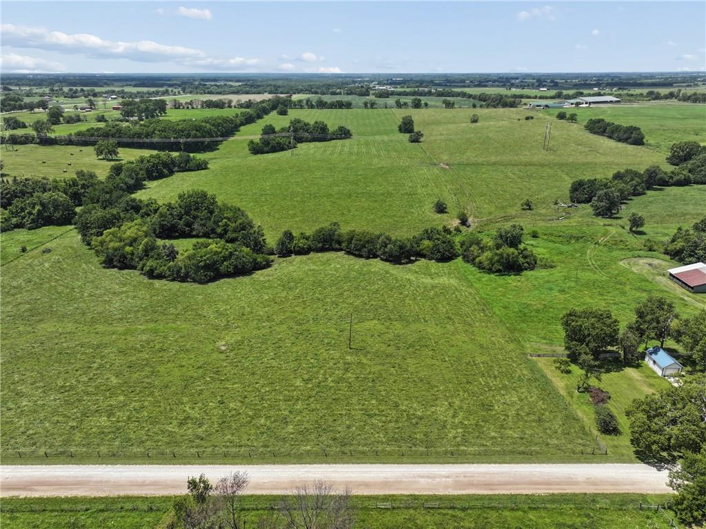 32nd image of 00001 Mission Belleview Rd, Louisburg, KS 66053 | MLS# 2631700