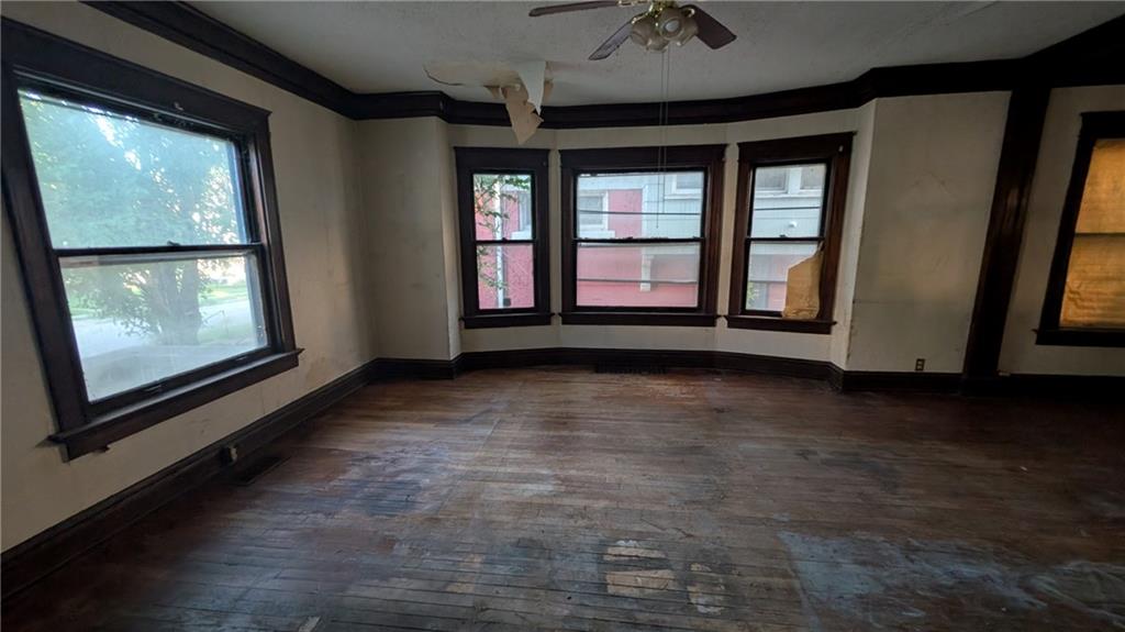 Homes for sale in Kansas City, MO | 3232 Wabash Ave, Kansas City, MO 64109 | MLS# 2631706