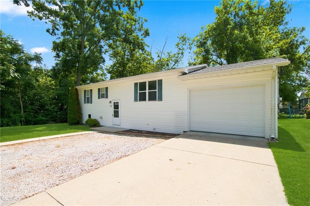 Homes for sale in Carrollton, MO | 113 W 10th St, Carrollton, MO 64633 | MLS# 2631718