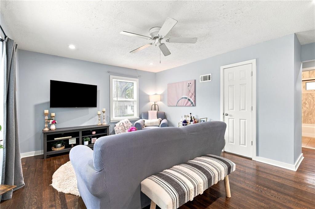 5th image of 307 Se 6Th St, Lees Summit, MO 64063 | MLS# 2631726