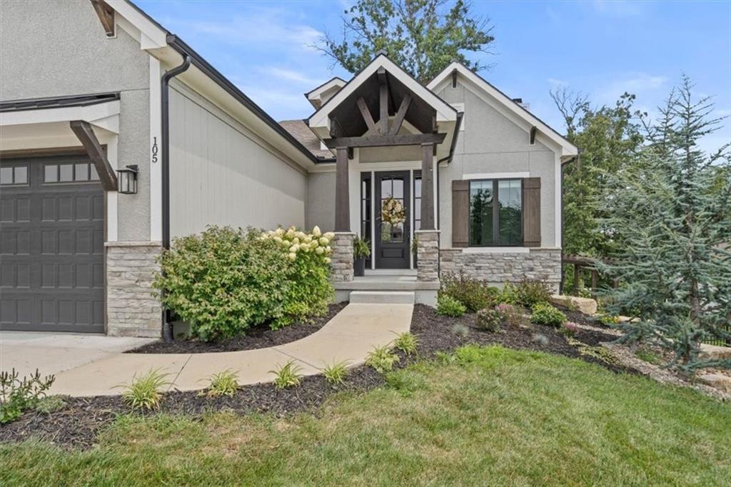 2nd image of 105 Nw Ambersham Dr, Lees Summit, MO 64081 | MLS# 2631763