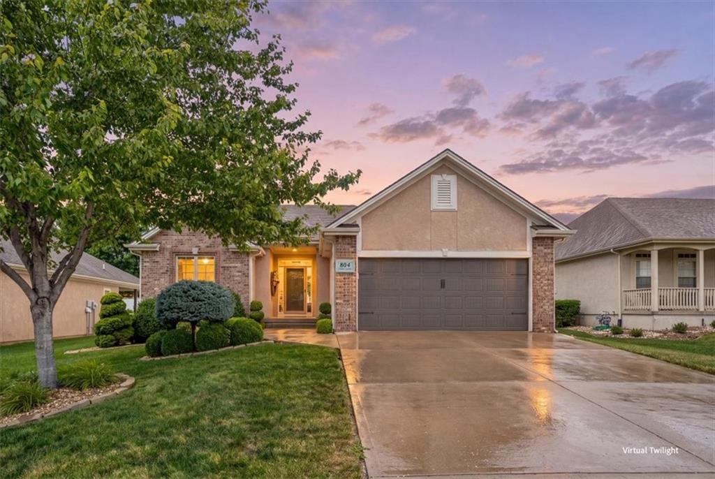2nd image of 804 Nw Cedar Ln, Grain Valley, MO 64029 | MLS# 2631779