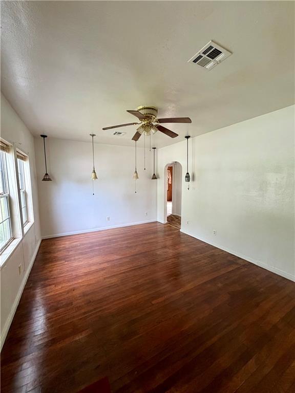 5th image of 1900 Home Circle St, Coffeyville, KS 67337 | MLS# 2631783