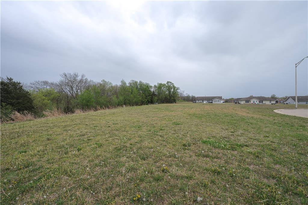 3rd image of 306 E John St, Coffeyville, KS 67337 | MLS# 2631793