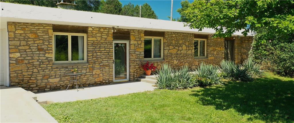 3rd image of 1354 Woodland Rd, Oak Grove, MO 64075 | MLS# 2631808