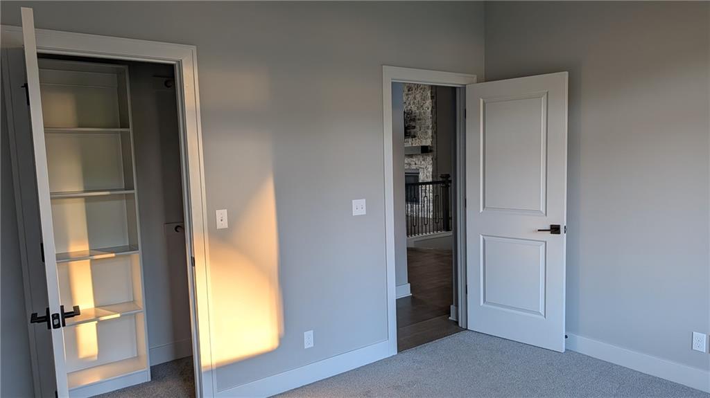 13th image of 1205 Hampton Dr, Raymore, MO 64083 | MLS# 2631814