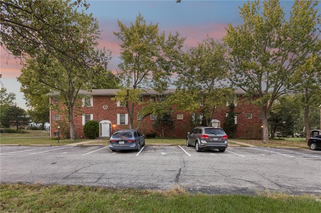 3rd image of 8000 - 8034 E 88Th Ter, Kansas City, MO 64138 | MLS# 2631827