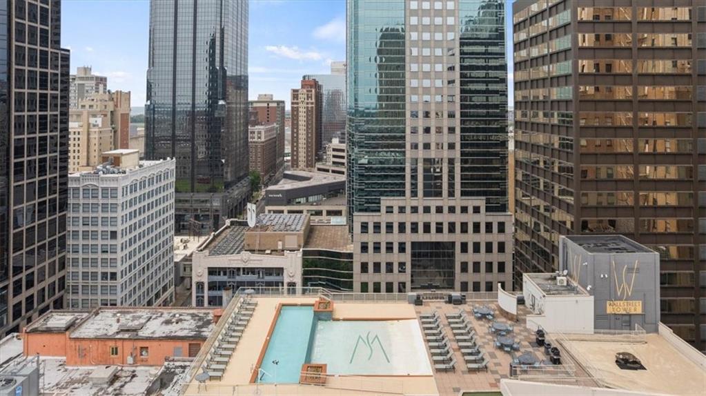 1st image of 1101 Walnut St #502, Kansas City, MO 64106 | MLS# 2631832