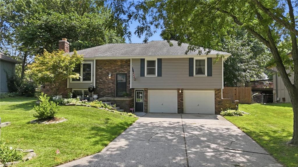 1st image of 1113 2nd Ter, Lees Summit, MO 64063 | MLS# 2631841