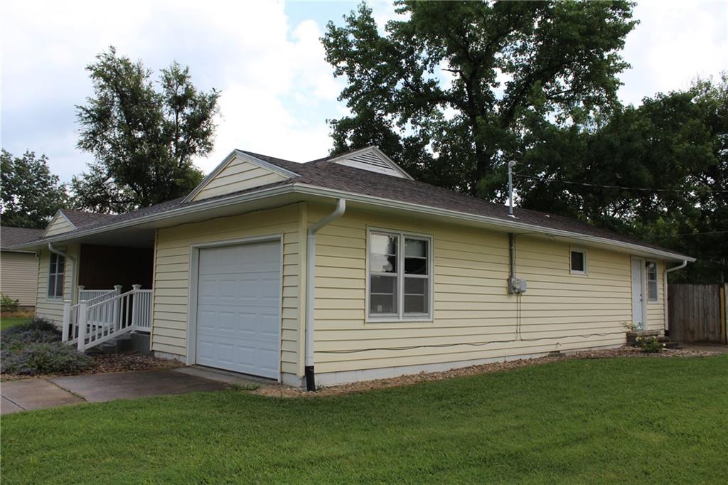 Homes for sale in Humboldt, KS | 1103 Signor St, Humboldt, KS 66748 | MLS# 2631847