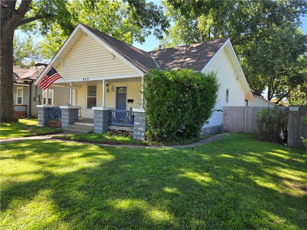 Homes for sale in Osawatomie, KS | 430 Walnut Ave, Osawatomie, KS 66064 | MLS# 2631858
