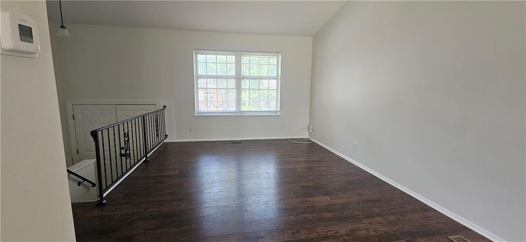 4th image of 610 Ne Lynn St, Lees Summit, MO 64063 | MLS# 2631914