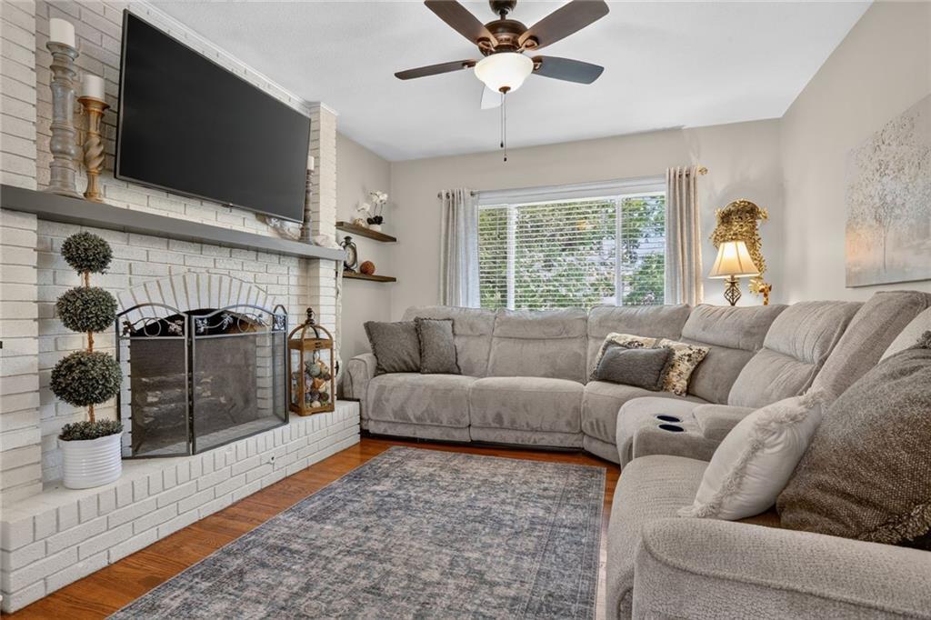2nd image of 1410 S 50th Dr, Kansas City, KS 66106 | MLS# 2631931