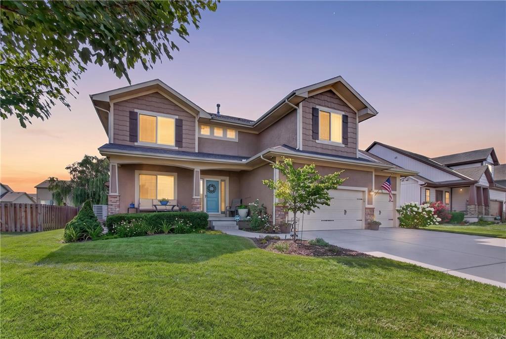 1st image of 420 Meadowlark Dr, Raymore, MO 64083 | MLS# 2631950