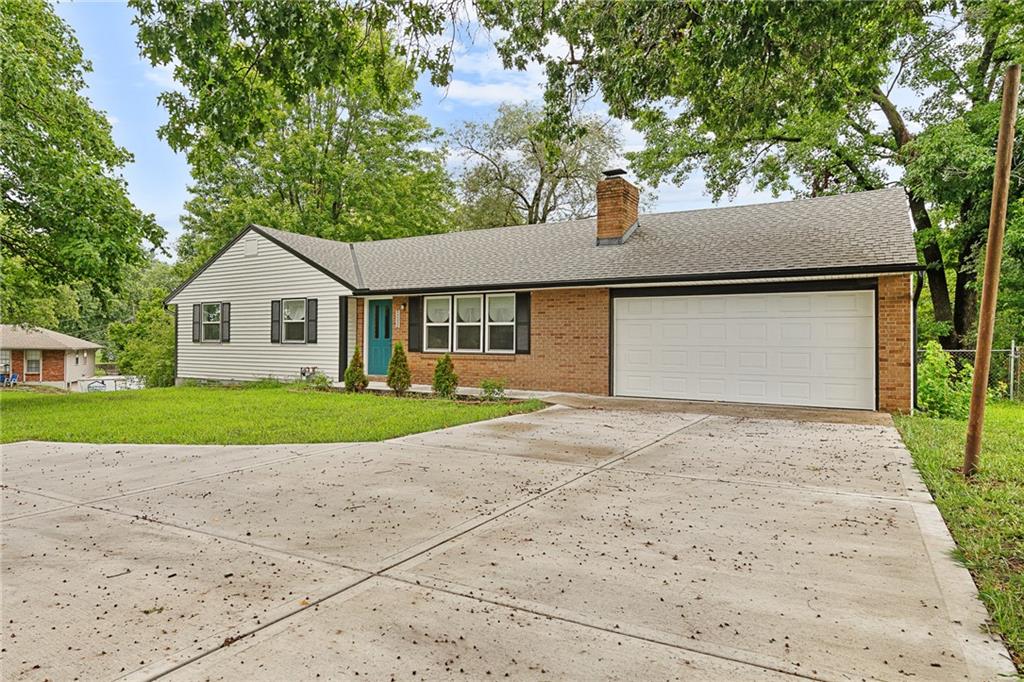 2nd image of 7332 Parallel Pkwy, Kansas City, KS 66112 | MLS# 2631957