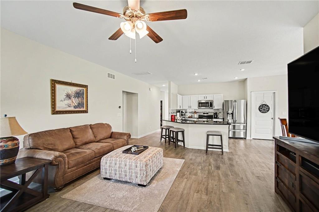 3rd image of 500 Se Laurel Dr, Blue Springs, MO 64014 | MLS# 2631964