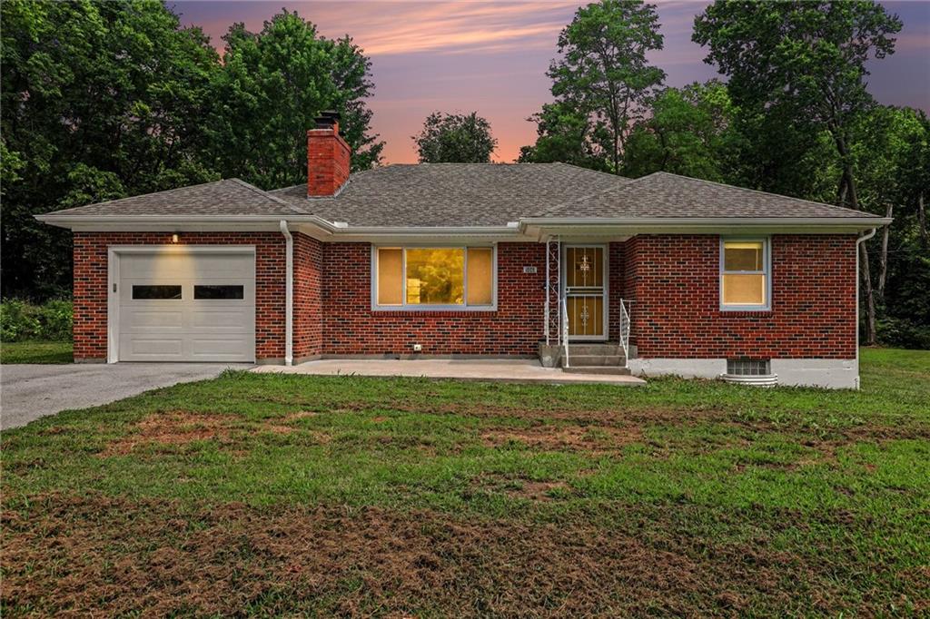 2nd image of 506 W Mississippi St, Liberty, MO 64068 | MLS# 2631969