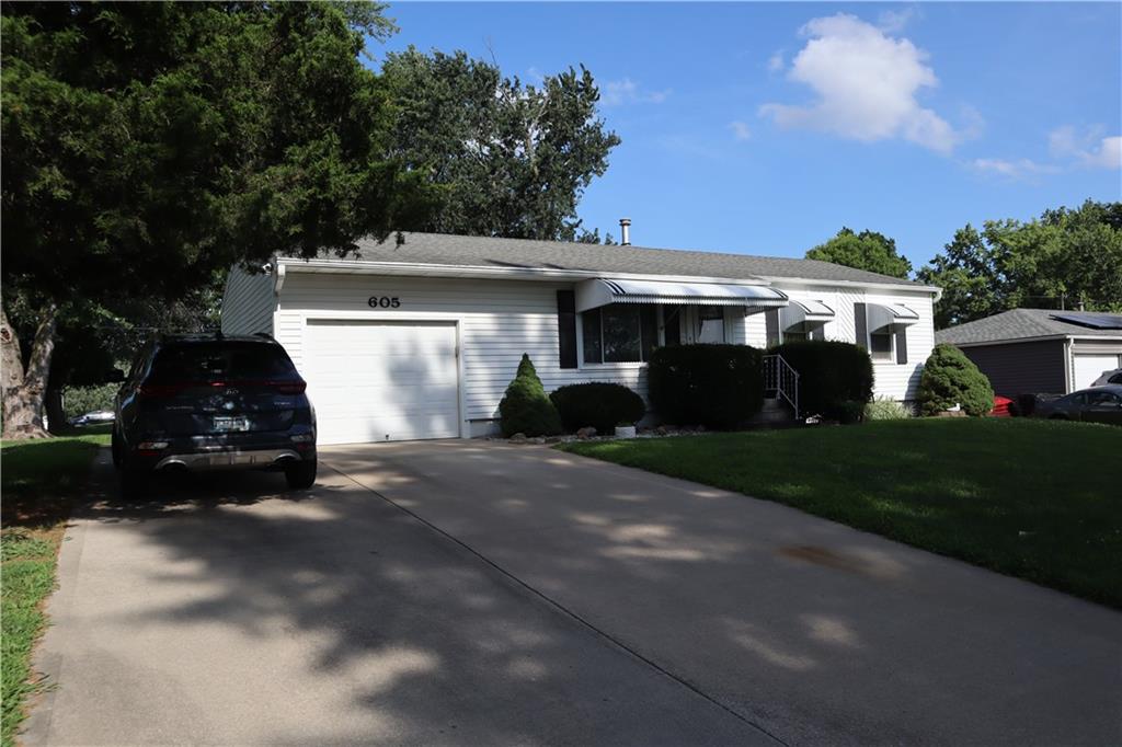 2nd image of 605 N Ponca Dr, Independence, MO 64056 | MLS# 2631983
