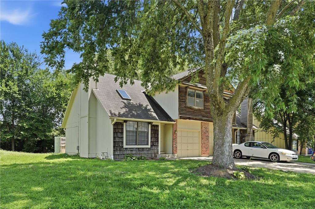 3rd image of 6241 Rene St, Shawnee, KS 66203 | MLS# 2631992