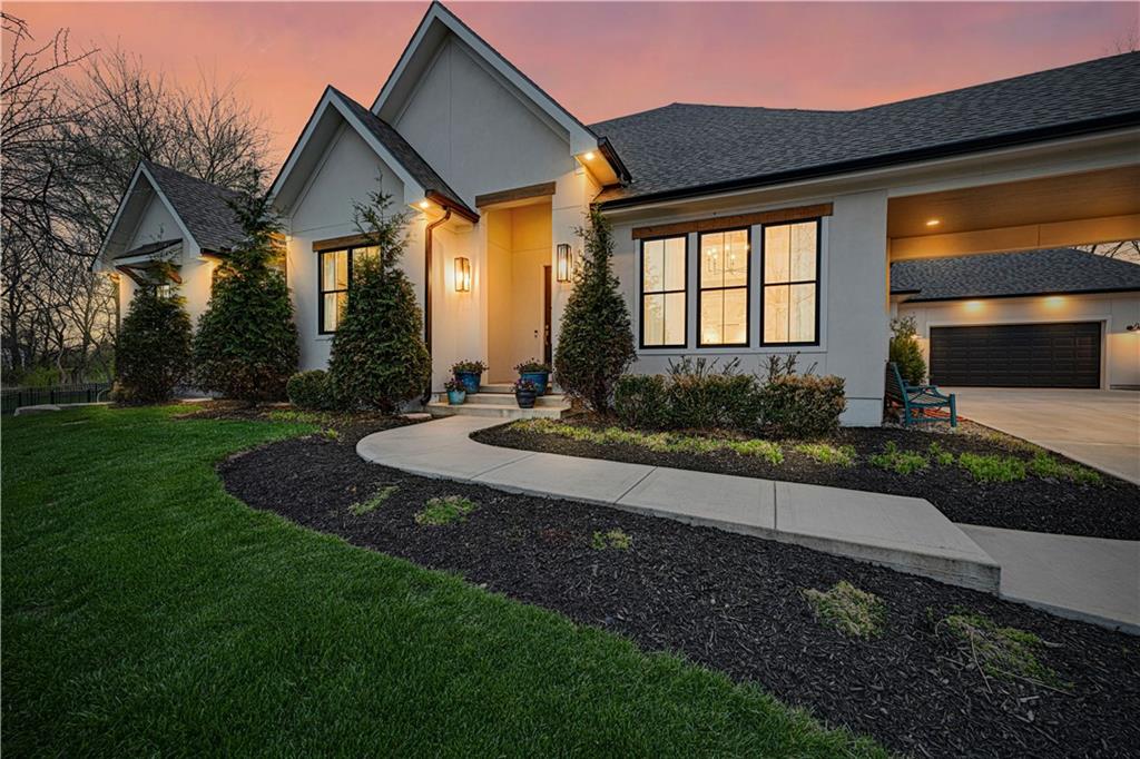 Homes for sale in Stilwell, KS | 18340 Mohawk Ln, Stilwell, KS 66085 | MLS# 2632018