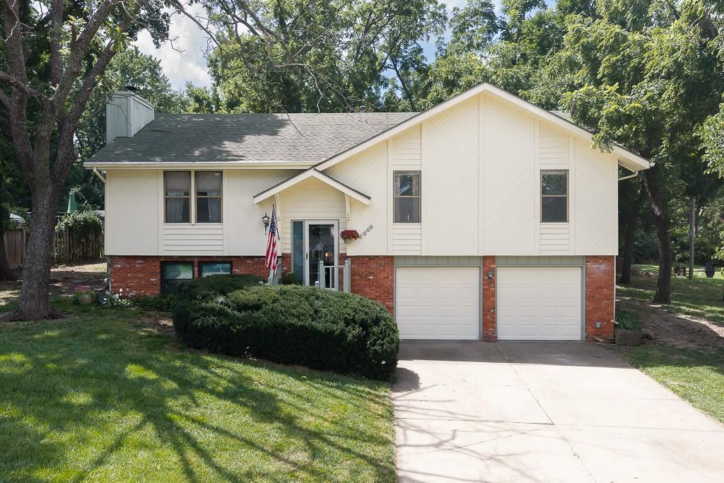 1st image of 4649 Se 26th Ter, Topeka, KS 66605 | MLS# 2632037