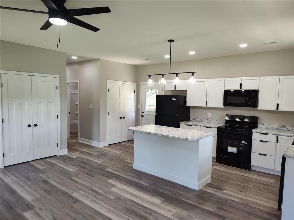 Homes for sale in Richmond, MO | 307 N Camden St, Richmond, MO 64085 | MLS# 2632041