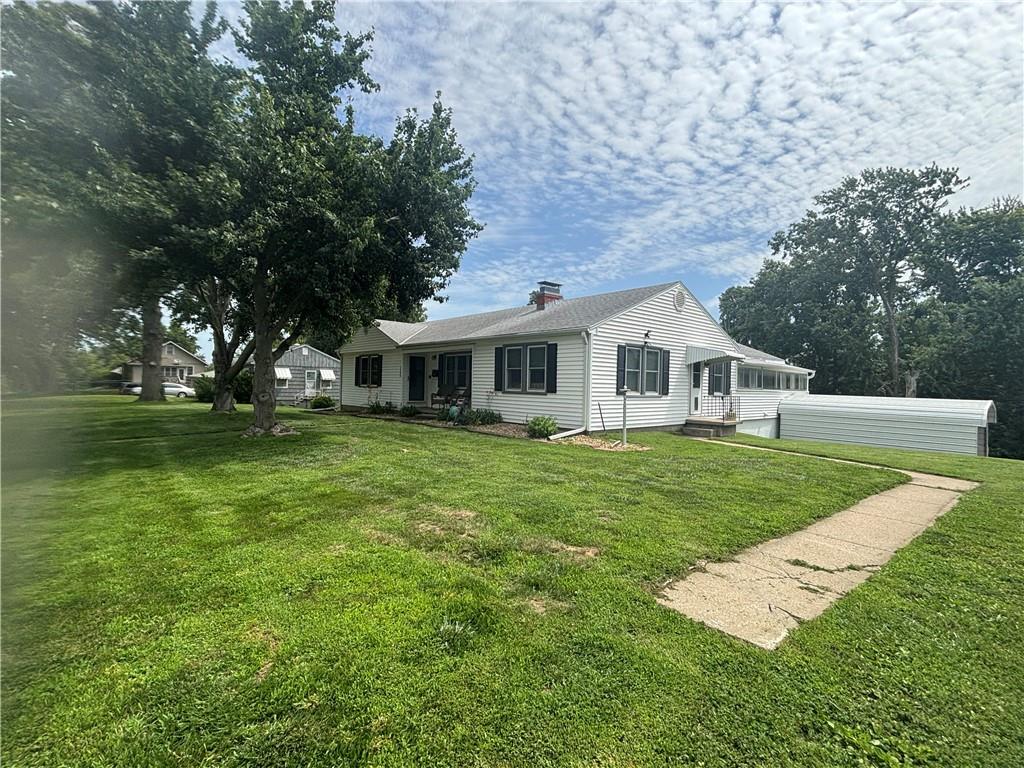 1st image of 1309 S 35 St, Saint Joseph, MO 64507 | MLS# 2632045