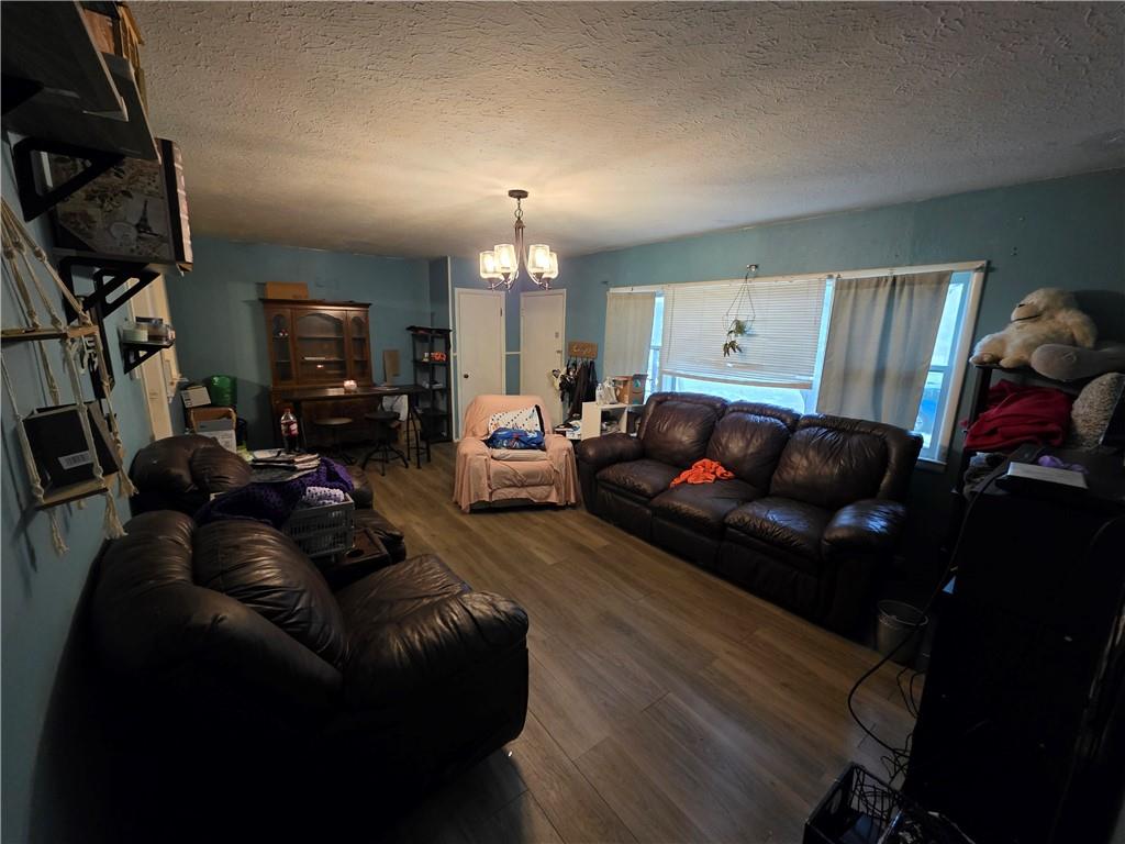 5th image of 304 Warwick Rd, Coffeyville, KS 67337 | MLS# 2632102