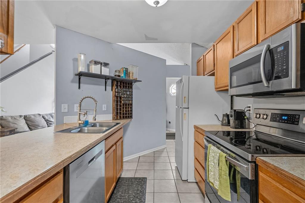 5th image of 517 Eldridge St, Lawrence, KS 66049 | MLS# 2632139