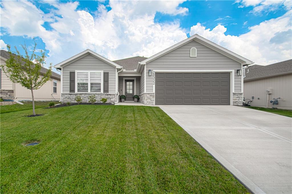 1st image of 20322 W 193rd Ln, Spring Hill, KS 66083 | MLS# 2632163