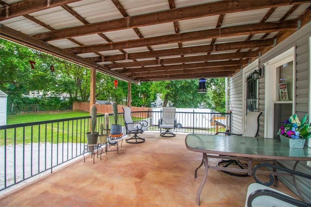 3rd image of 207 W 23Rd St, Independence, MO 64055 | MLS# 2632190